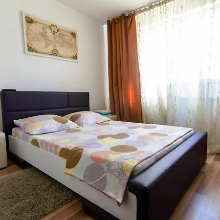Premium Family Apartment, Floreasca Area Апартаменти *